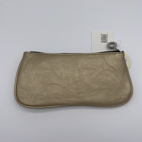 Nordstrom ‘All You Need’ Cosmetic Case - NWT - Picture 4 of 6
